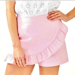 Lilly Pulitzer pink seersucker skort! Brand new, never worn!